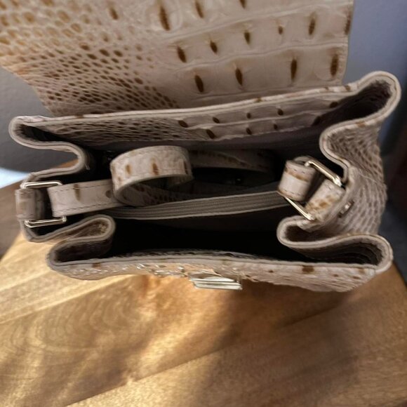 Brahmin Margo Champagne Melbourne EUC Turnlock - Picture 7 of 12